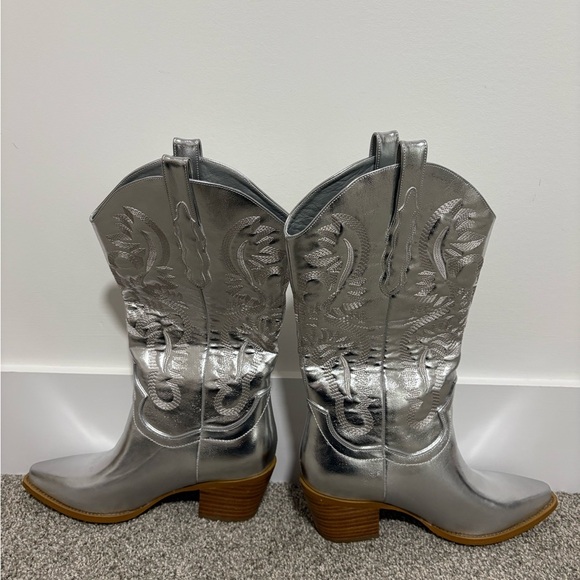Women Western Cowboy Boots Pointed Toe Silver Metallic Cowgirl Women's Size 7 8 - Picture 11 of 14